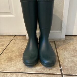 UGG Women's Shelby Matte Rain Boots, Olive Green, Size 11 Tall Rubber NIB